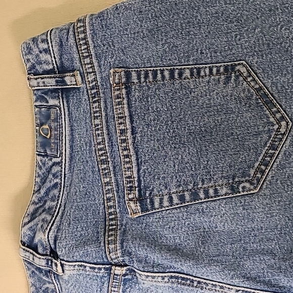 - Y2K LIZ JEANS Light Acid Wash Size 10 Ankle/Short  Loose Fitting - Picture 6 of 8